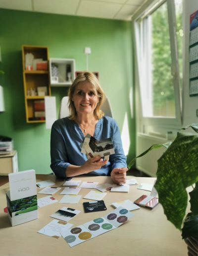 Birgit Hermes mit dem alten InspirationCube